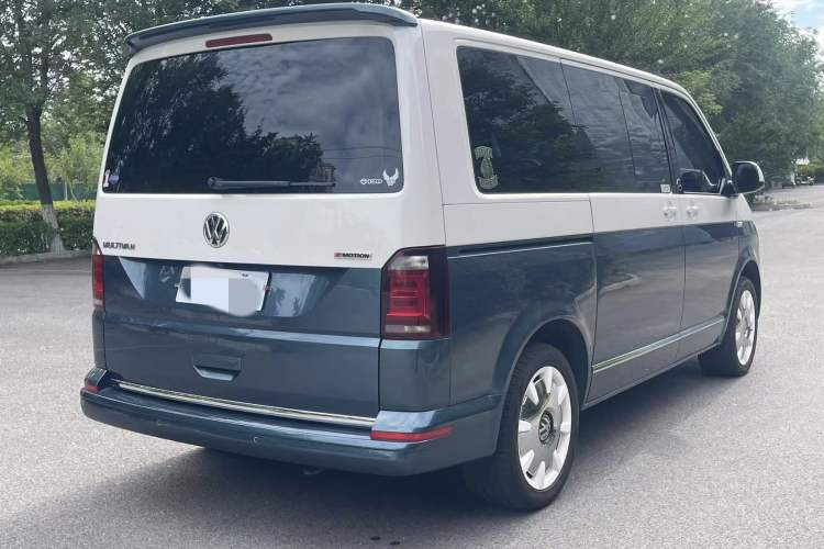 Used Volkswagen Multivan 2018 2.0 TSI Four-Wheel Drive Comfort Edition 7-Seater Exterior 2