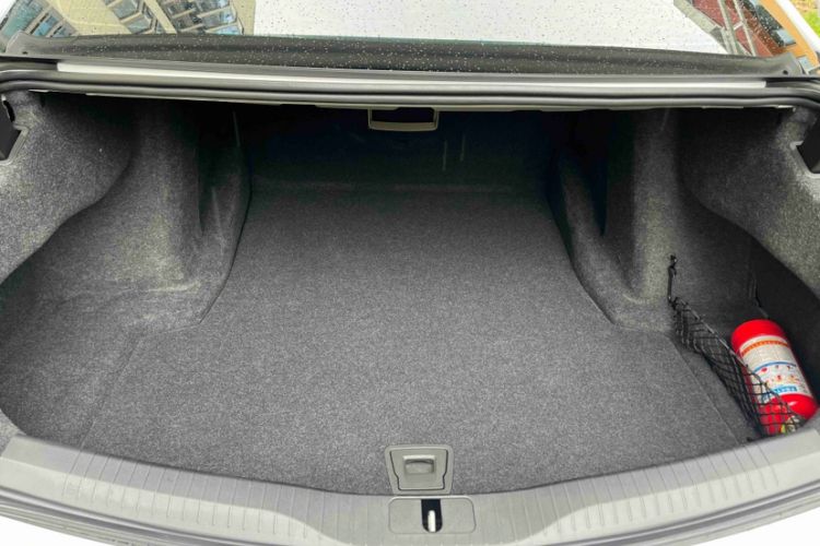 Used Cadillac CT6 2019 28T Fashion Edition Trunk