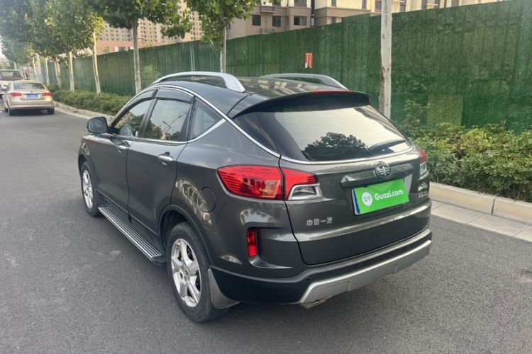 Used Bestune X80 2013 2.0L manual luxury version