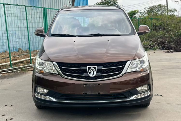 Used Baojun 730 2016 1.5T Manual Luxury Edition 7 Seats