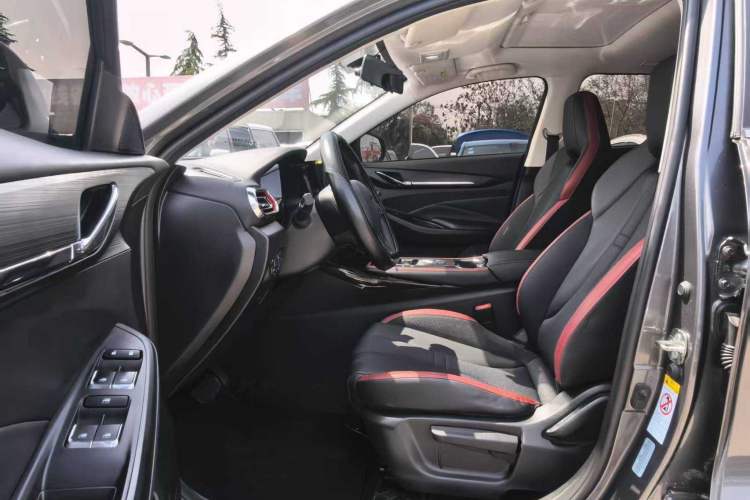 Used CHANGAN OSHAN X5 2023 Enjoy Edition 1.5T DCT Deluxe Model