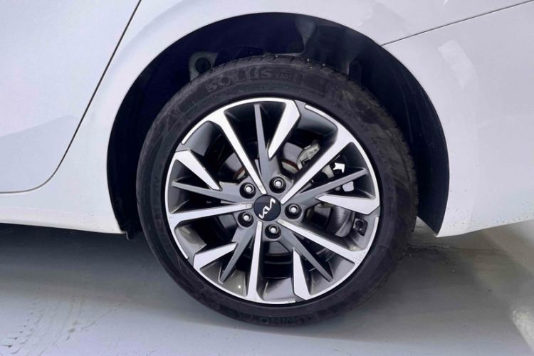 Used Kia K3 2021 Revised 1.5L CVT Fashion Edition