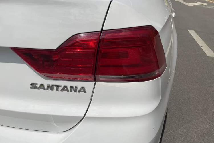 Used Volkswagen Santana 2021 1.5L Manual Fashion Edition Exterior 3