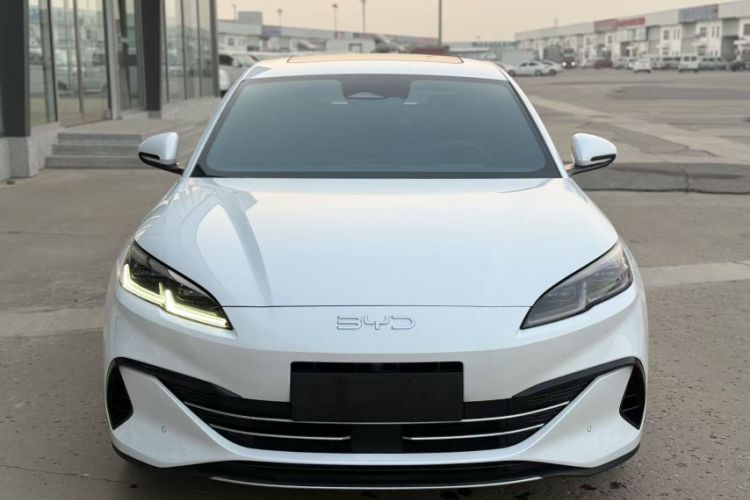 Used BYD Seal 06 New Energy 2024 DM-i 120KM Luxury Model
