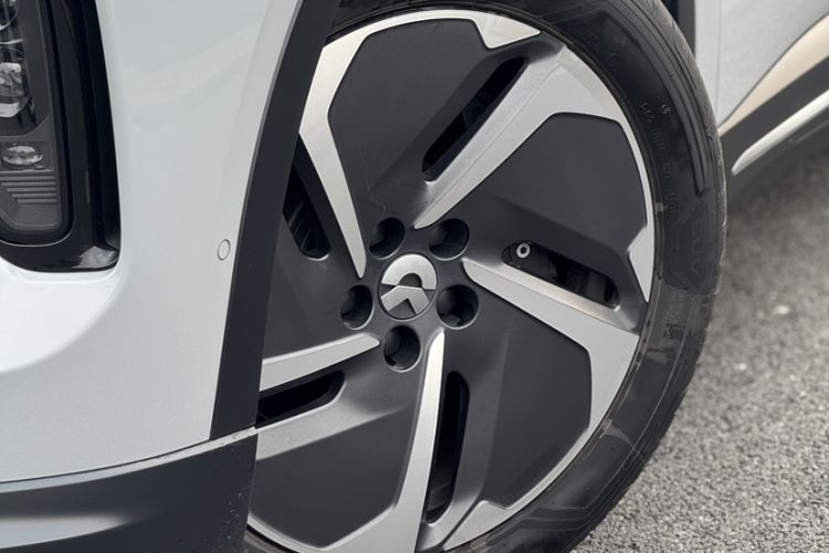 Used Nio EC6 2024 75 kWh
