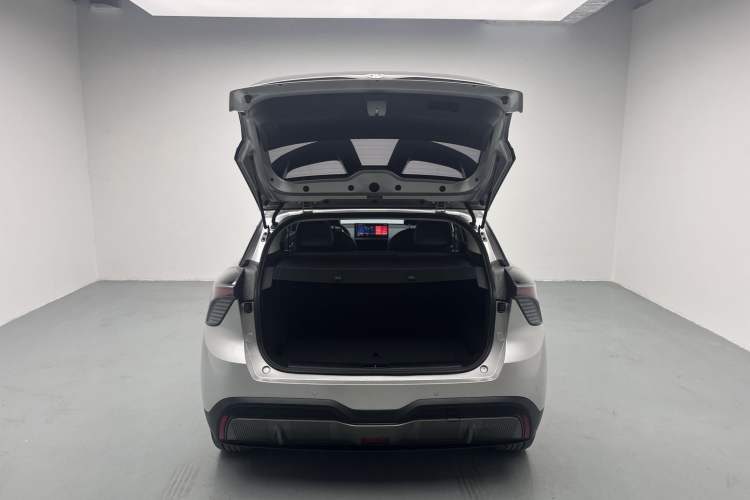 Used MG 4 EV 2023 415 km Range Sea-Faring Champion Edition Exterior 5