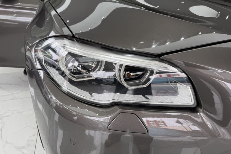 Used BMW 5 Series 2014 535Li Leading Model Exterior 4