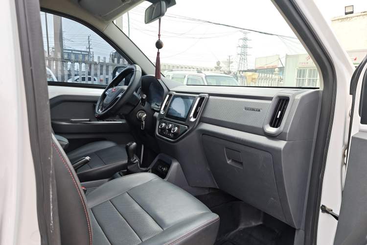 Used Wuling Zhengtu 2021 1.5L Adventure LAR Interior 1
