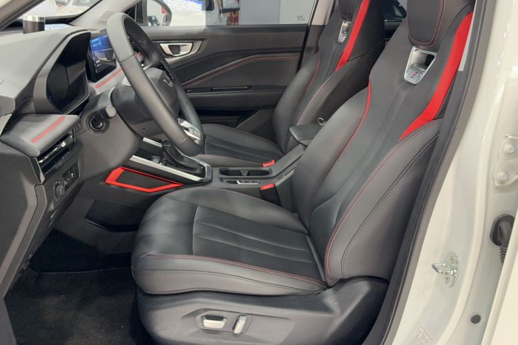 Used Wuling Alvez 2022 1.5T CVT Trendy & Cool Edition