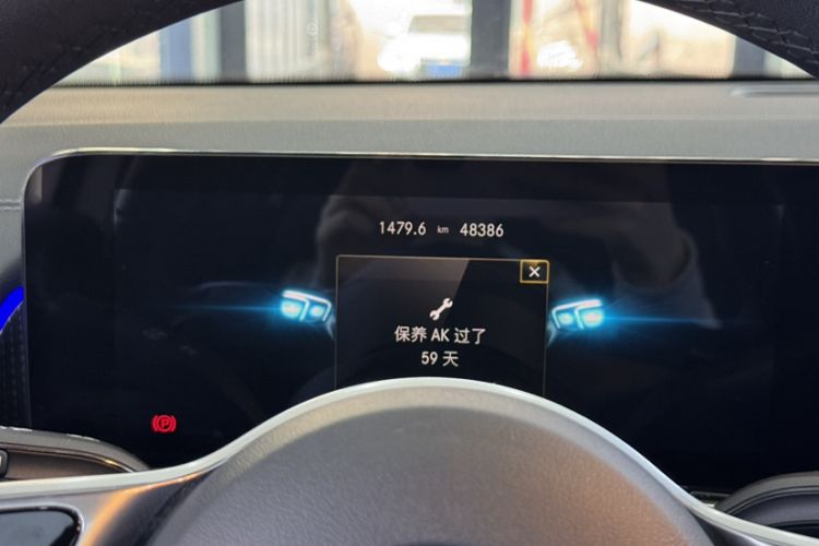 Used Mercedes-Benz GLB 2021 GLB 200 Fashion Model Odometer Close Up