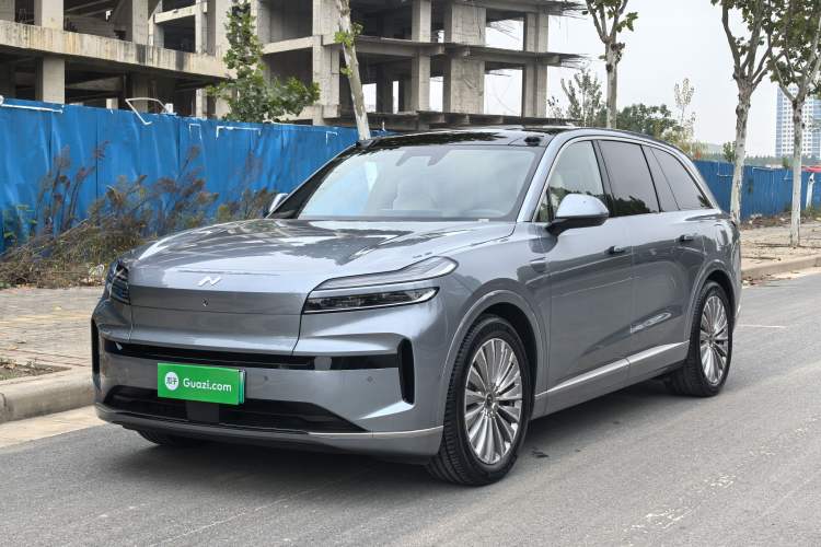 Used ONVO Luxeed L90 2025 Model—Max Six-Seater Version