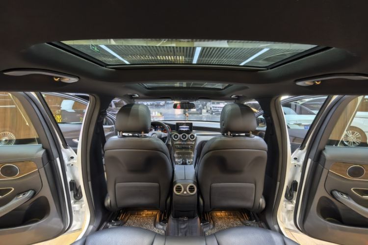 Used Mercedes-Benz GLC 2019 GLC 260 4MATIC Dynamic Edition
