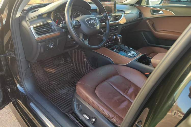 Used Audi A6L 2018 30th Anniversary Edition 30 FSI Style Model
