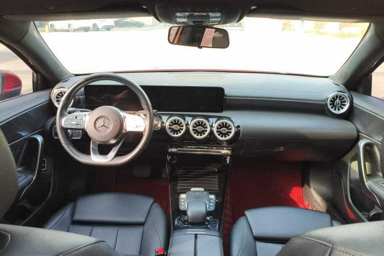 Used Mercedes-Benz A-Class 2022 Restyled A 200 L Sport Sedan Fashion Version