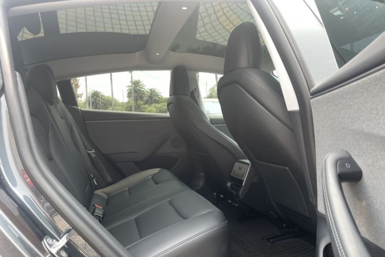 Used Tesla Model 3 2025 Rear-Wheel-Drive Version Interior 6