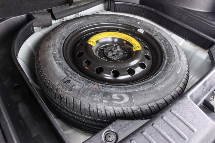 Used CHANGAN CS15 2016 1.5L Manual Fashion Edition
