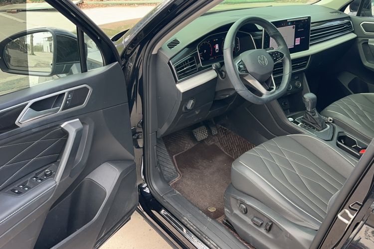 Used Volkswagen Tiguan L 2023 280TSI Automatic Two-Wheel Drive Trendy Innovation Limited Edition Driver Seat