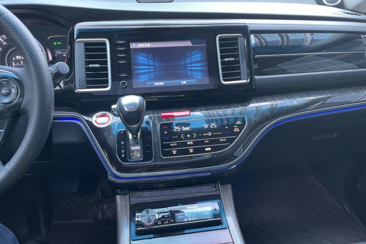 Used Honda Elysion 2019 2.0L Hybrid Luxury Edition