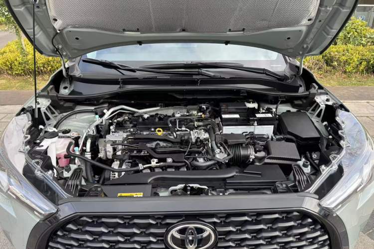 Used Toyota Corolla Cross 2023 2.0L Elite Edition Interior 7