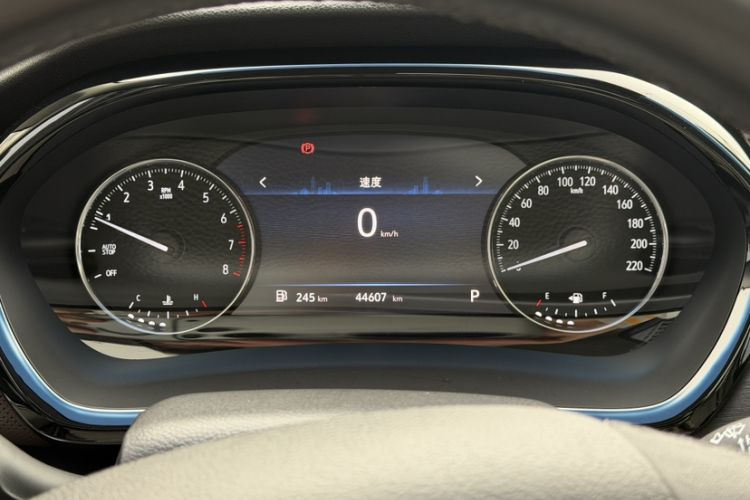 Used Buick GL8 2021 Land Cruiser Executive 652T Premium Model
