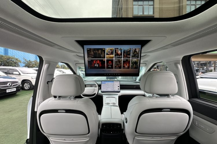 Used XPeng X9 2024 610 Long-Range Pro
