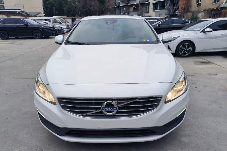 Used Volvo S60 2016 S60L T3 Smart Drive Edition
