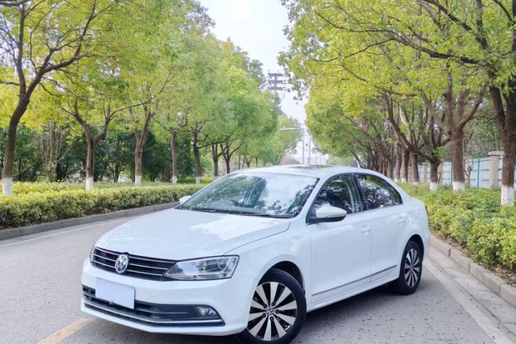 Used Volkswagen Sagitar 2017 180TSI Automatic Luxury Edition