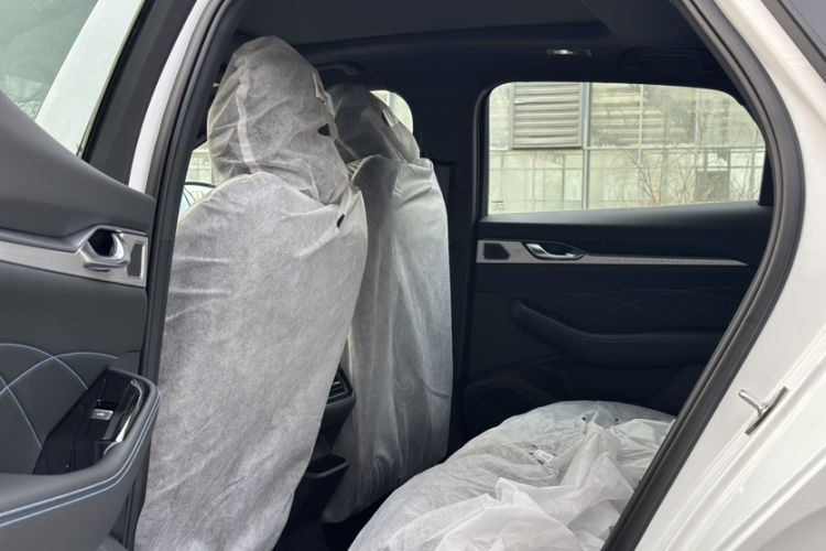 Used Geely Auto Preface 2026 Model Oriental Yao 1.5TD Fuyao Edition Interior 5