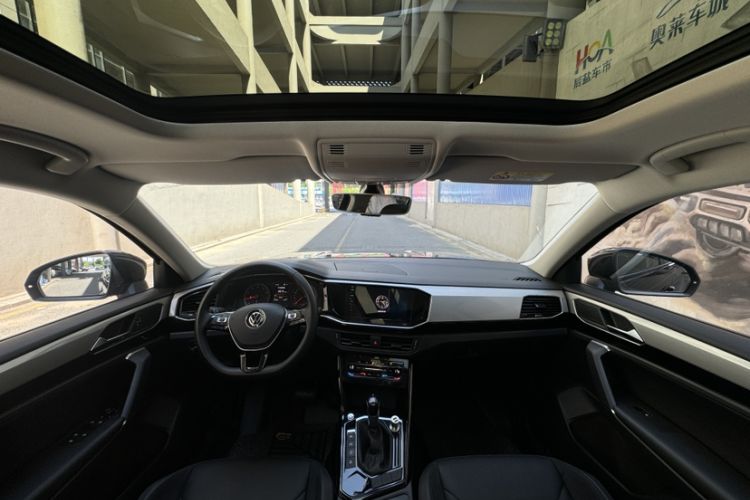 Used Volkswagen Tayron 2020 330TSI Two-Wheel Drive Luxury Smart Connectivity Version