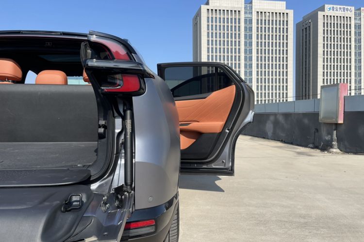 Used Qiyuan E07 2025 All-Electric 4x4 90kWh Ultra High-Performance Edition
