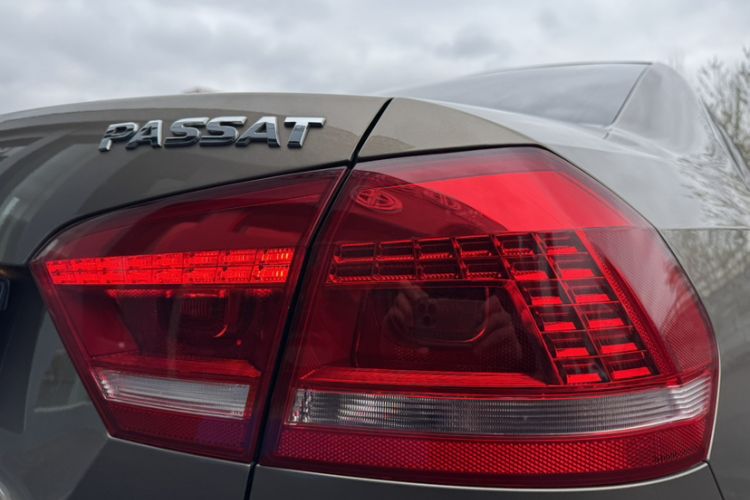 Used Volkswagen Passat 2014 1.8TSI DSG Prestige Edition