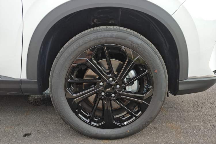 Used Dongfeng Aeolus Huge 2025 Mach Power 1.5T Luxury Version