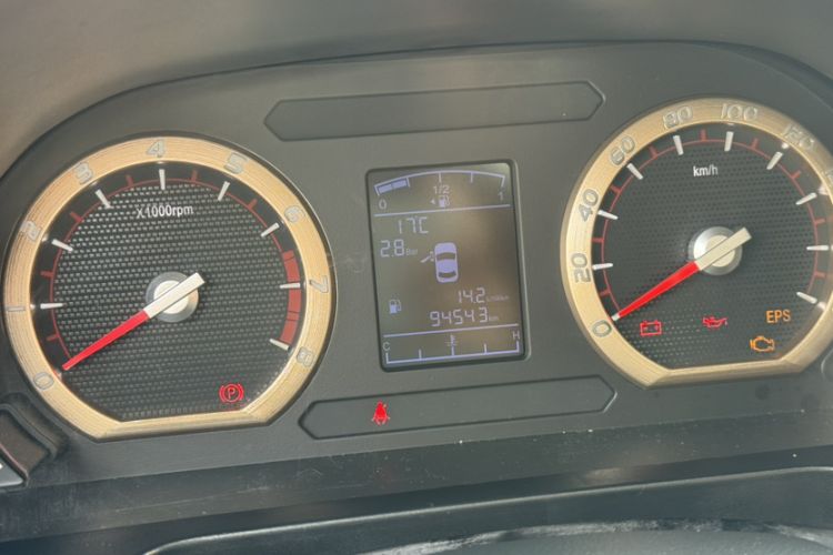 Used FORTHING Lingzhi 2020 M5L 2.0L Base Model 9 Seats
