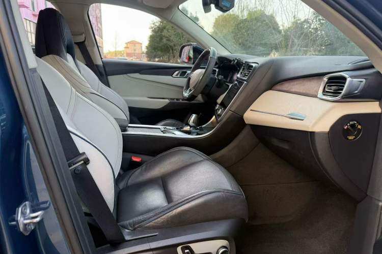 Used Lynk & Co 01 2017 2.0T Two-Wheel Drive Zhaopu Version