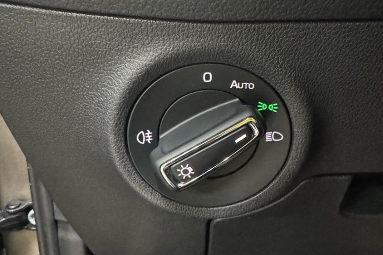 Used Skoda Kodiaq 2021 TSI330 7-Seater Two-Wheel-Drive Luxury Plus Edition
