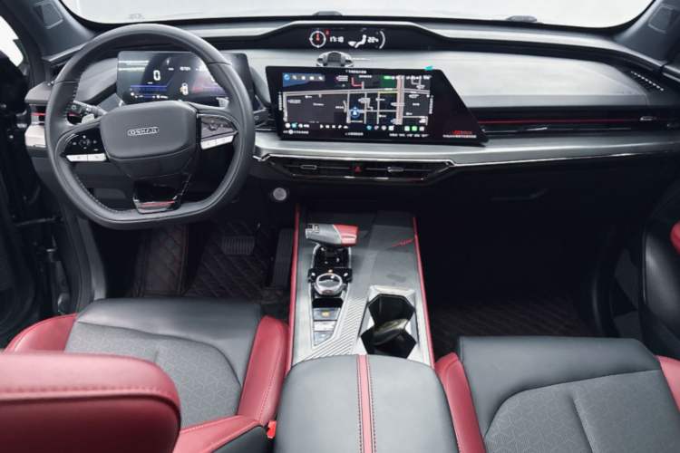 Used CHANGAN OSHAN Z6 2023 Blue Whale 1.5T DCT Smart Luxury Model