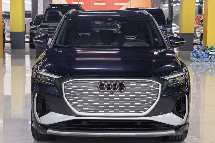 Used Audi Q4 e-tron 2023 40 e-tron Boundary Edition