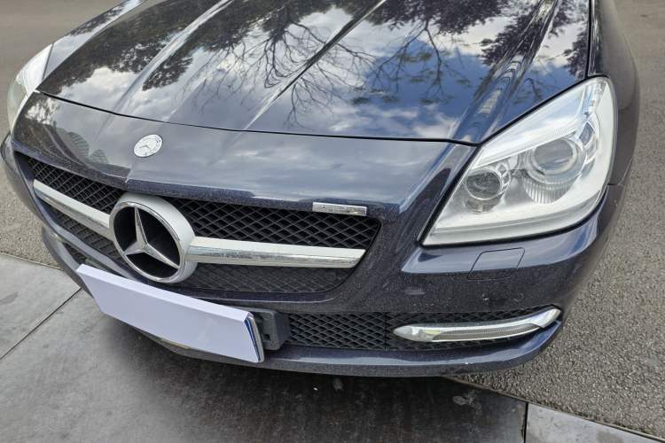 Used Mercedes-Benz SLK-Class 2011 SLK 200 Fashion Model