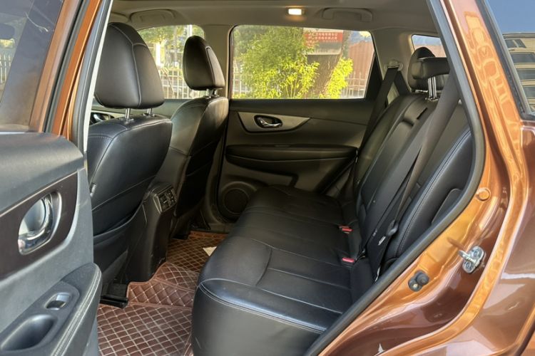 Used Nissan X-Trail 2014 2.0L CVT Comfort Edition 2WD
