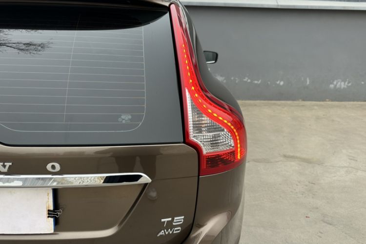 Used Volvo XC60 2017 T5 AWD Smart Upgrade Edition