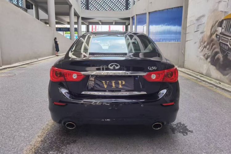 Used Infiniti Q50 2014 2.0T Luxury Edition