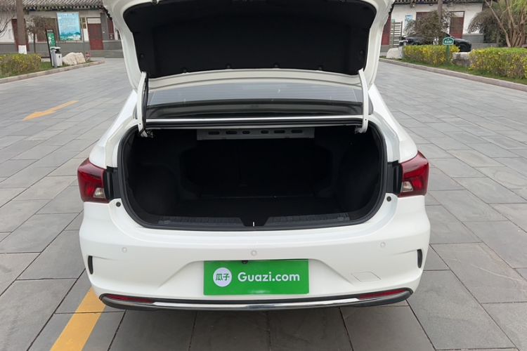 Used GAC Trumpchi GA4 2018 200T Automatic Luxury Edition Trunk