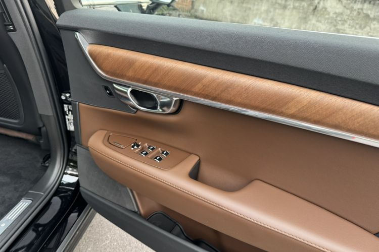 Used Volvo S90 2024 B5 Zhiyi Luxury Edition Interior 12