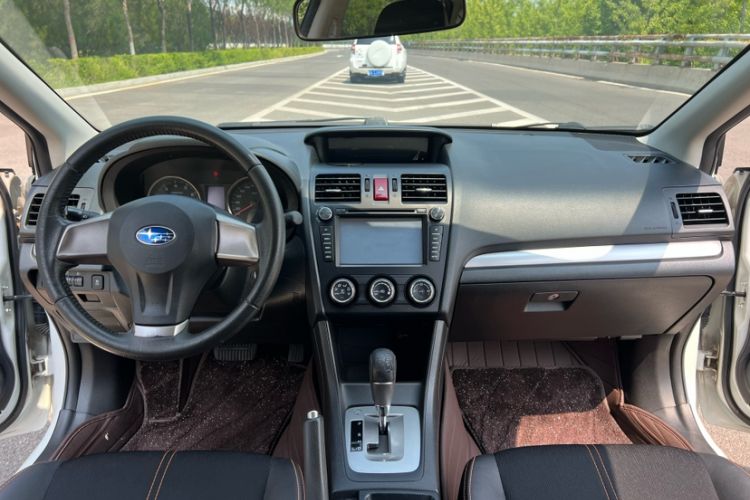 Used Subaru XV 2014 2.0i Comfort Edition