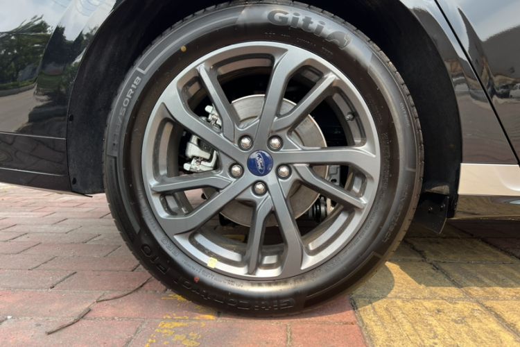 Used Ford Mondeo 2025 1.5T EcoBoost Luxury Version
