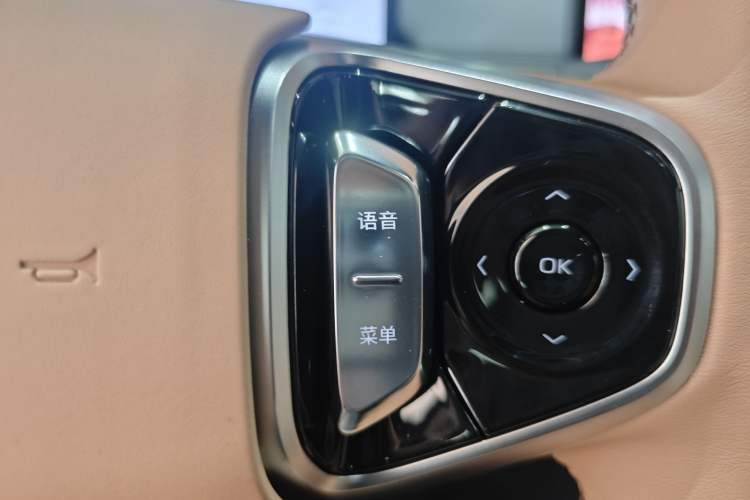 Used Geely Galaxy A7 2025 Model EM-i 150km Exploration+ Edition Interior 12