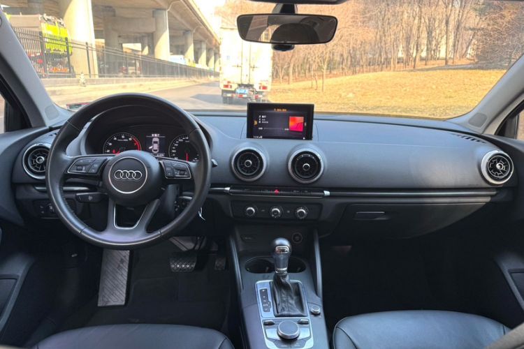 Used Audi A3 2020 Limousine 35 TFSI Fashion Edition China VI Emission Standard Exterior 1