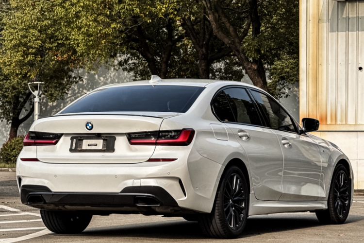 Used BMW 3 Series 2020 Restyled 325i M Sport Night Edition Package
