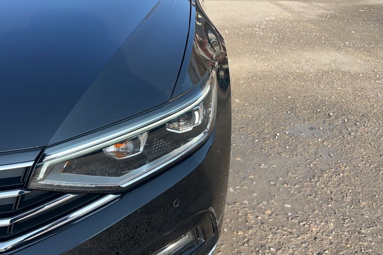 Used Volkswagen Magotan 2020 330TSI DSG Leading Model
