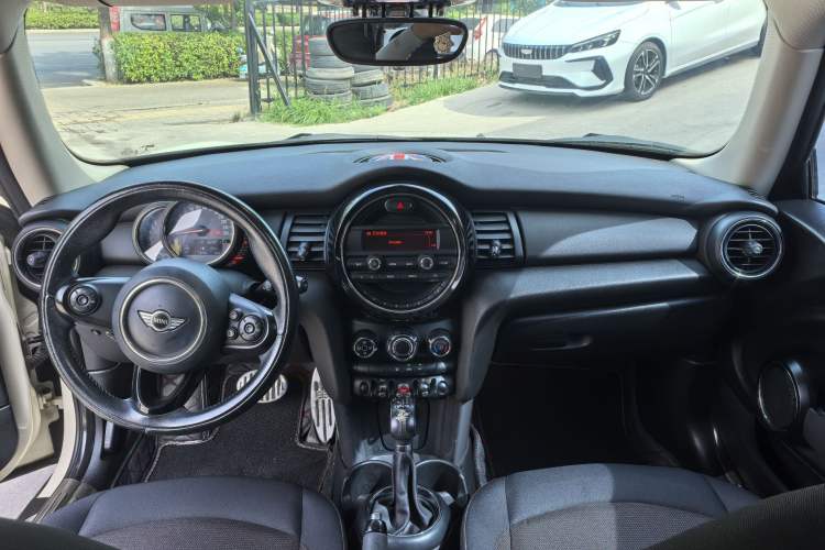 Used MINI MINI 2014 1.2T ONE+